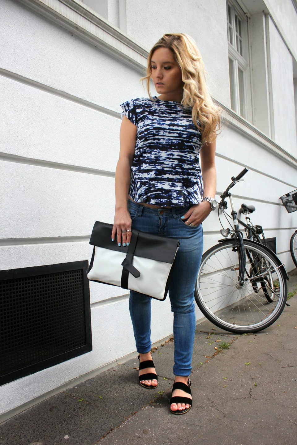 https://www.fashiontwinstinct.com/wp-content/uploads/2014/04/IMG_4976-960x1440_c.jpg