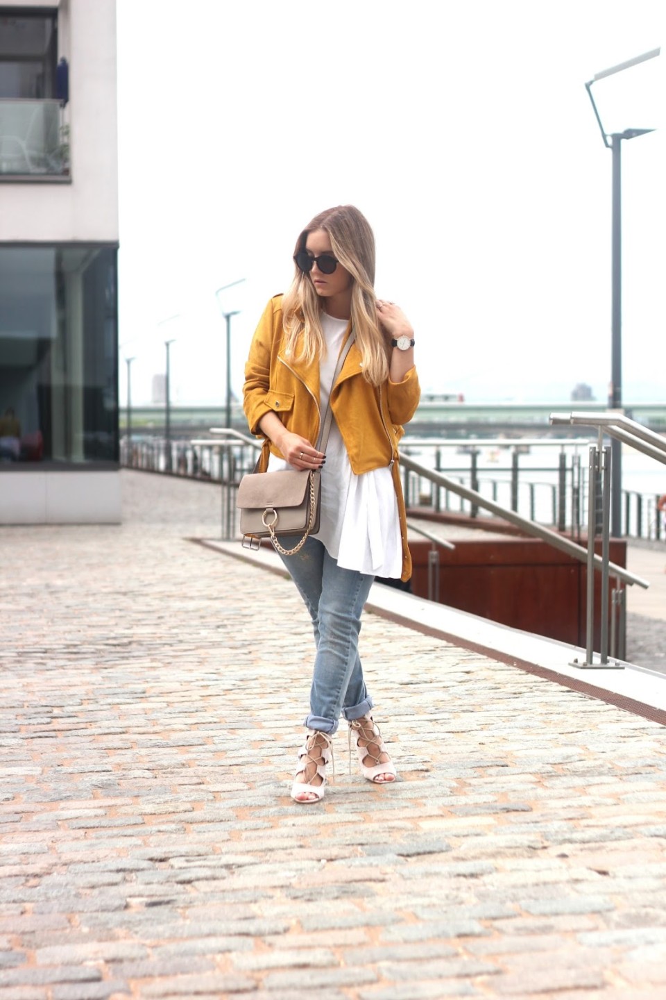 https://www.fashiontwinstinct.com/wp-content/uploads/2015/07/IMG_3593-960x1440_c.jpg