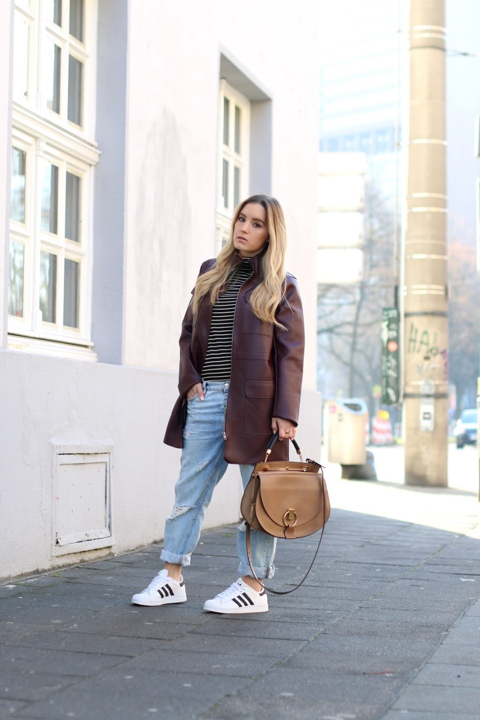 https://www.fashiontwinstinct.com/wp-content/uploads/2015/11/IMG_0164-960x1440_c.jpg