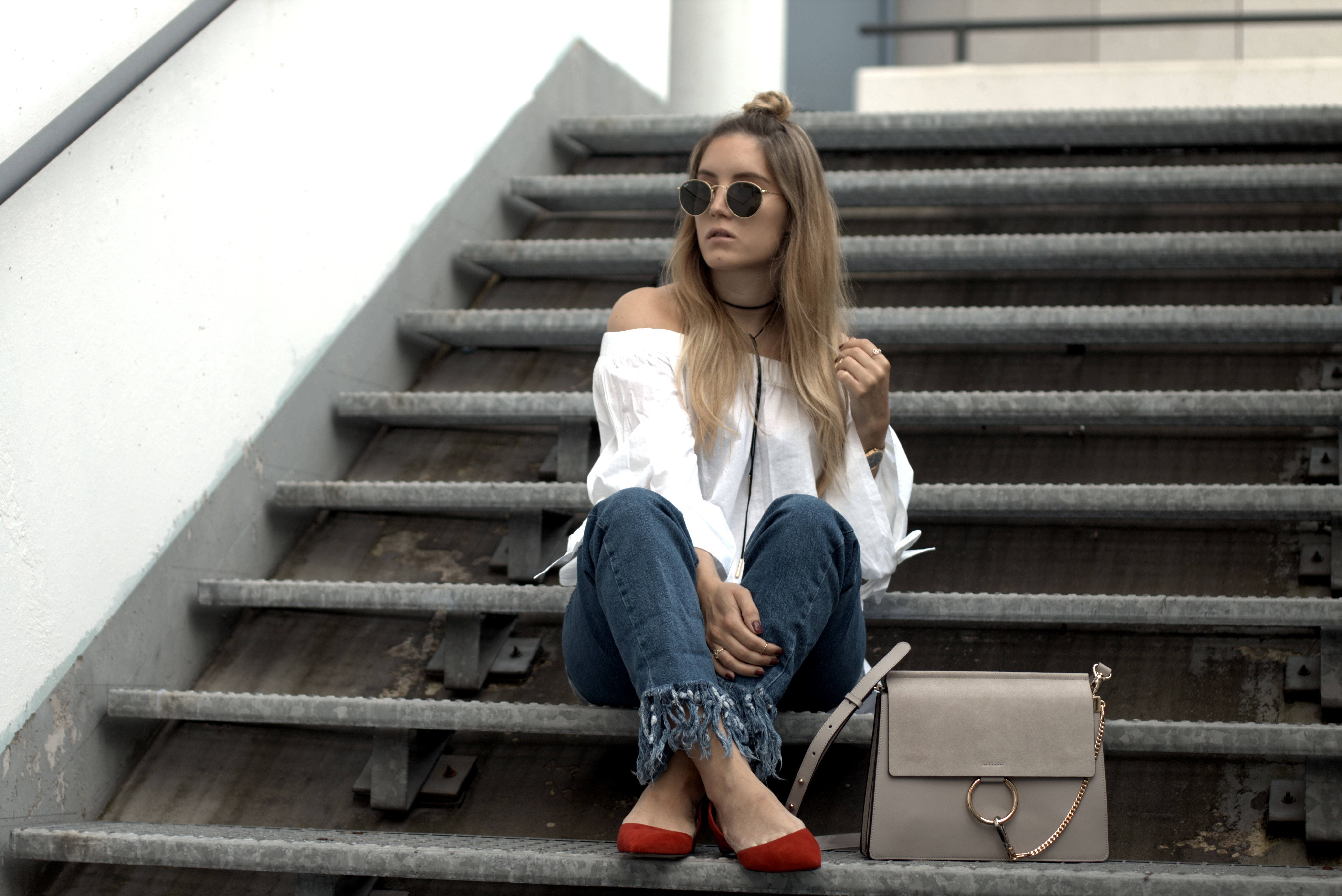 avenue32 paul andrew slingback pumps frayed denim fringed off shoulder half bun fashion blog