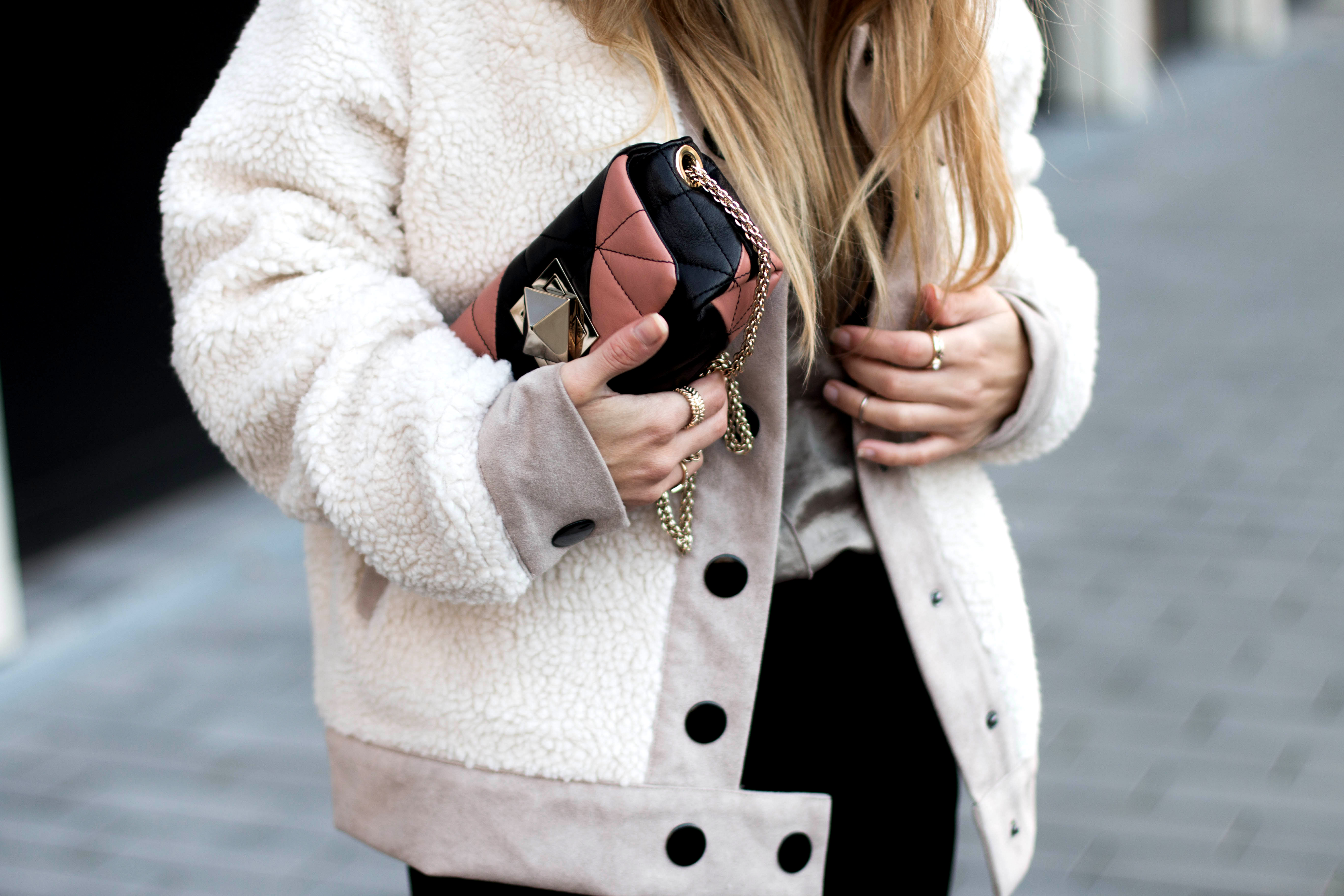 zara teddy shearling jacket fw 16 streetstyle monnier freres sonia rykiel bag le copain quilted bag