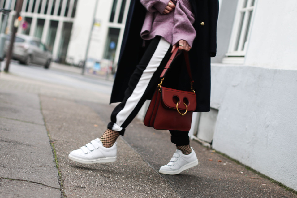 https://www.fashiontwinstinct.com/wp-content/uploads/2016/12/IMG_8033-960x640_c.jpg