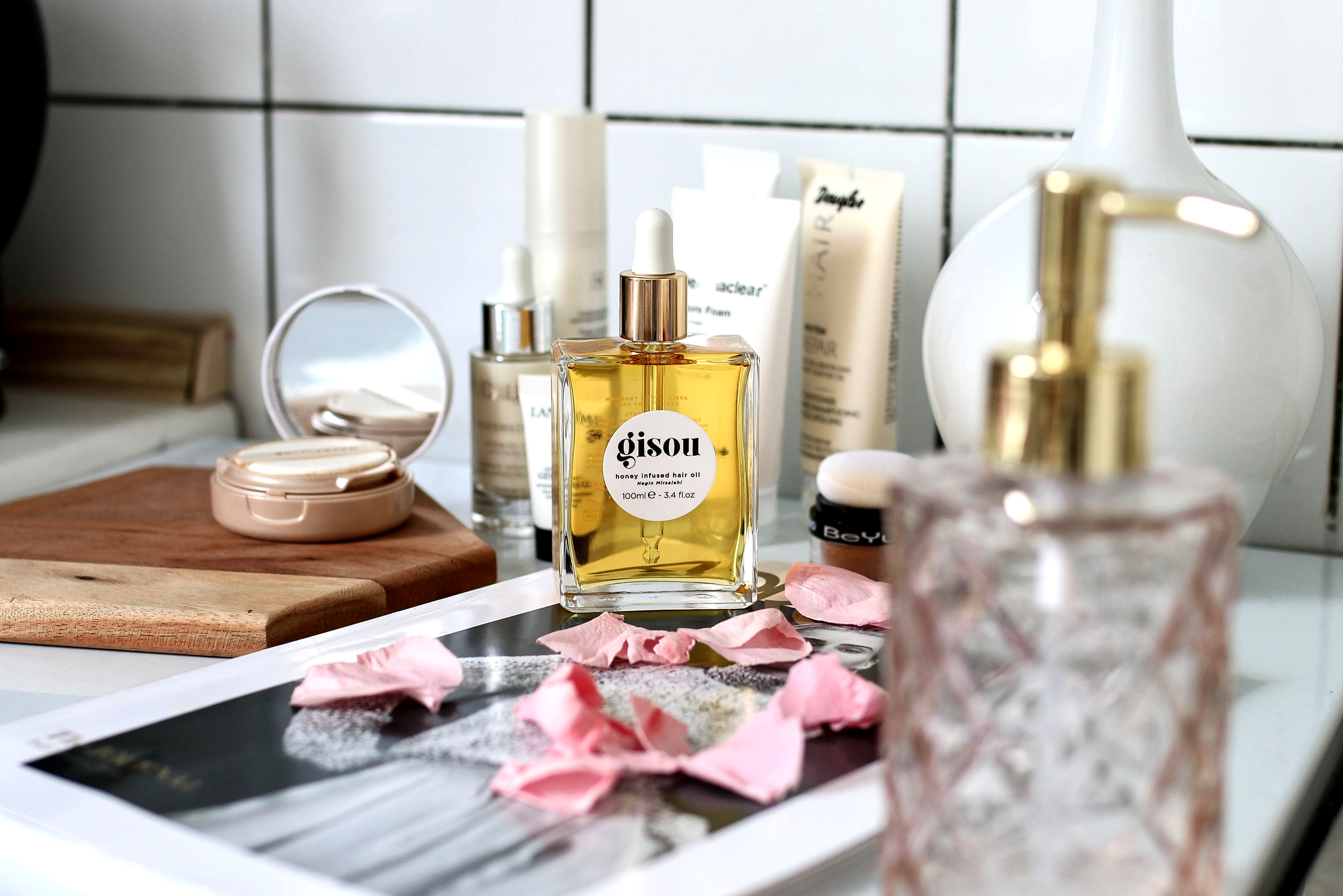 monthly favorites blogpost beauty blog gisou hair oil gisou haaröl negin mirsalehi gisou review bewertung