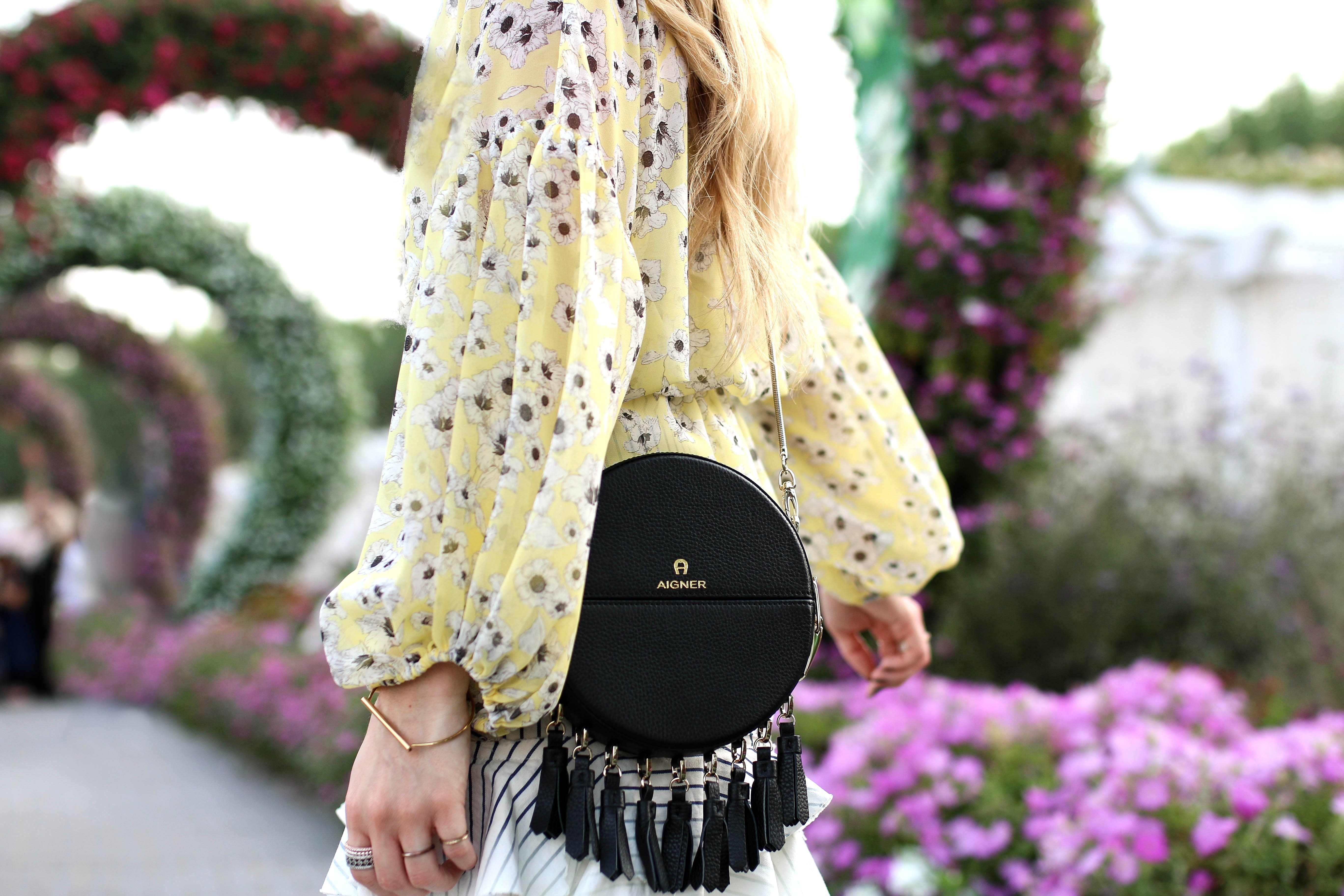 dubai miracle garden outfit fashion blog aigner tonda palooza bag