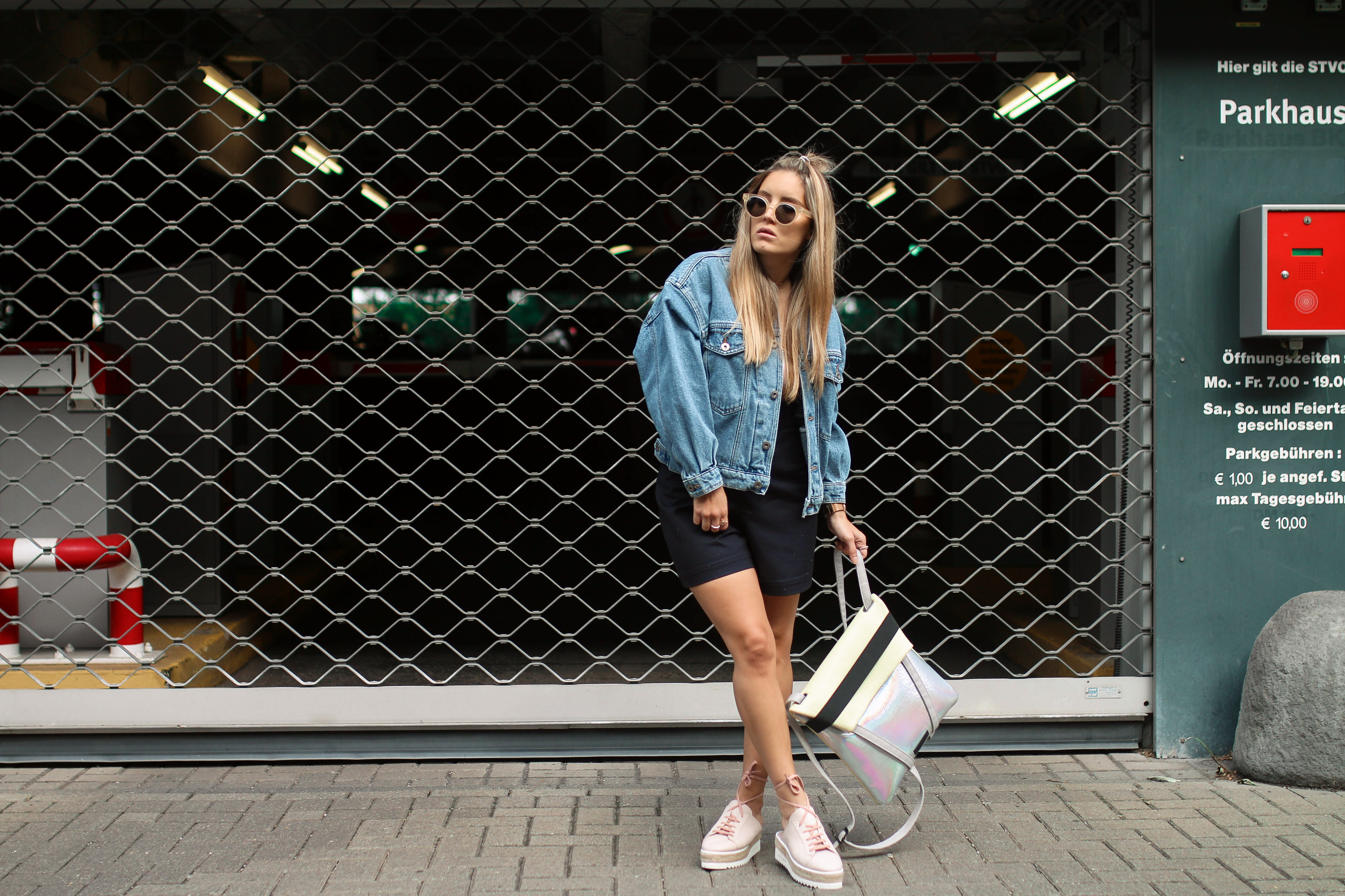 denim streetstyle minty square oversized denim jacket streetstyles blog fashiontwinstinct